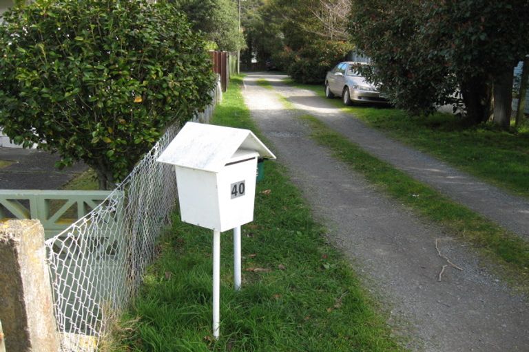 Photo of property in 40 Wood Street, Wainuiomata, Lower Hutt, 5014