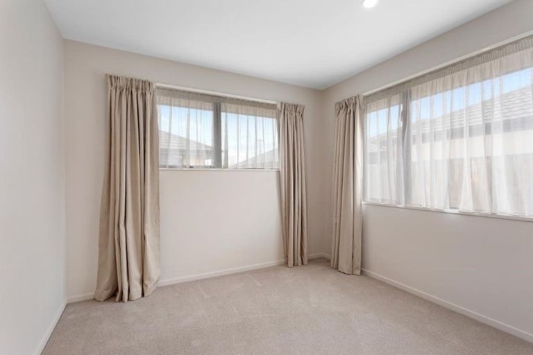 Photo of property in 2/23 Sabina Street, Shirley, Christchurch, 8013