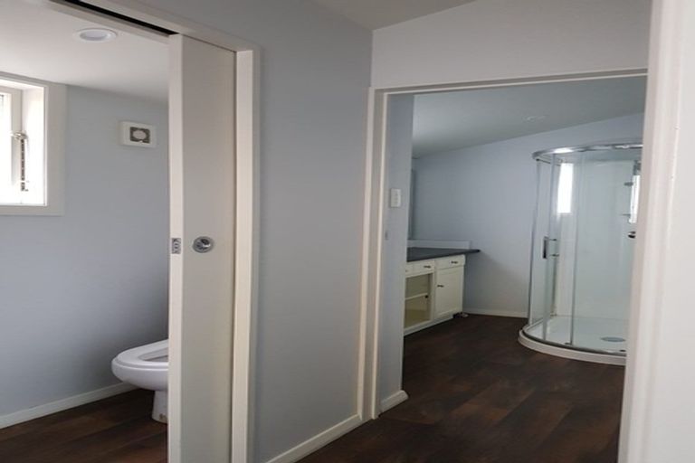 Photo of property in 90 Ellice Street, Mount Victoria, Wellington, 6011