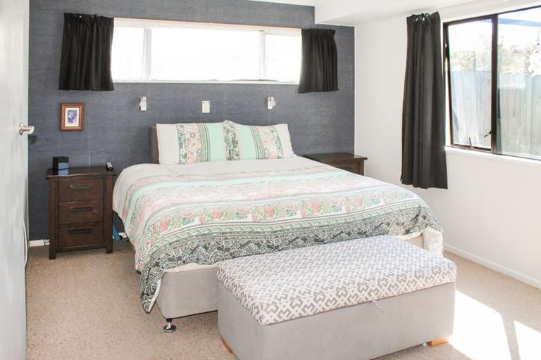 Photo of property in 175 Tremaine Avenue, Westbrook, Palmerston North, 4412