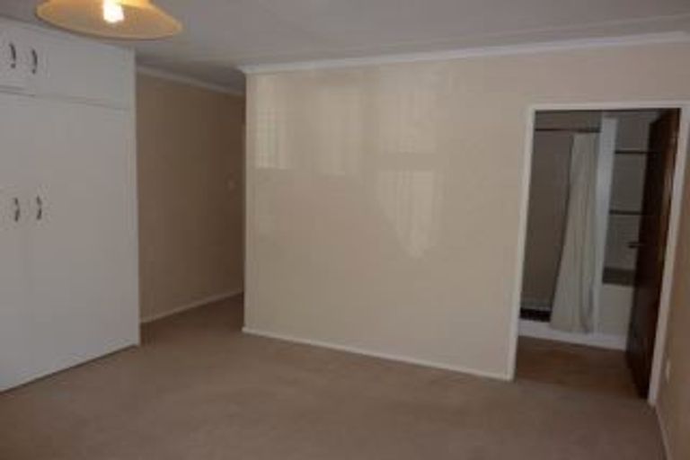 Photo of property in 8e Ihaka Street, Hokowhitu, Palmerston North, 4410