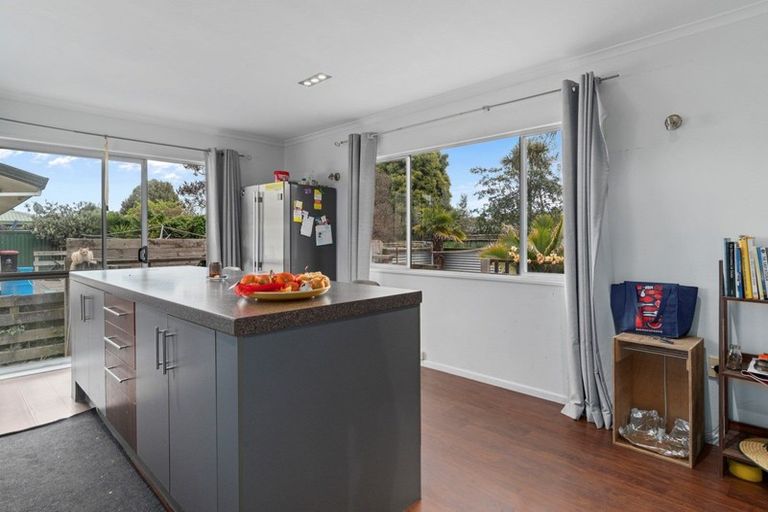 Photo of property in 83c Ngatai Road, Otumoetai, Tauranga, 3110