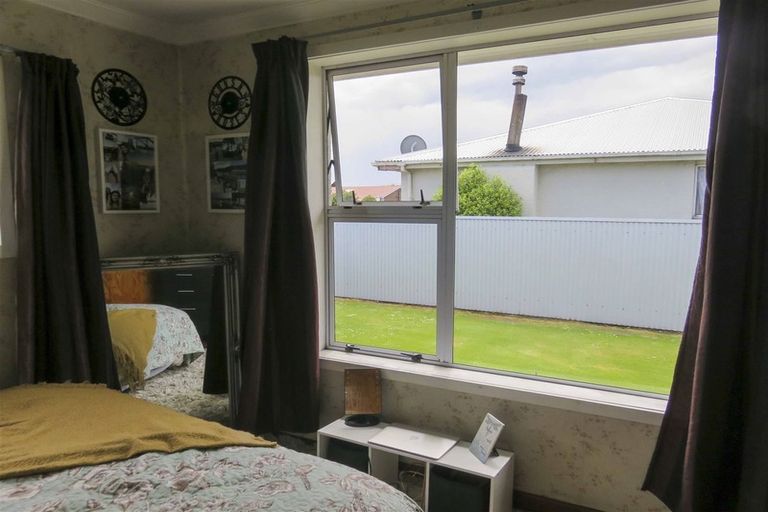 Photo of property in 73 Regent Street, Newfield, Invercargill, 9812