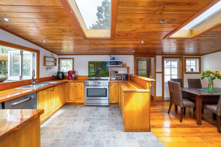 Photo of property in 100 Fox Street, Featherston, 5710