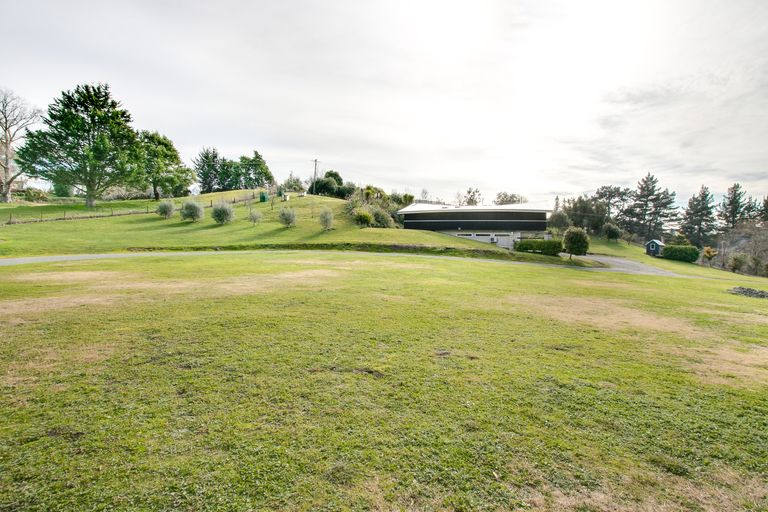 Photo of property in 101 Lane Road, Havelock North, 4130