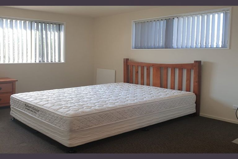 Photo of property in 100a Rattray Street, Riccarton, Christchurch, 8041