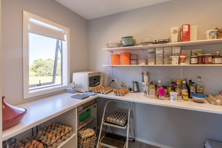 Photo of property in 416 Te Kura Road, Otane, 4277