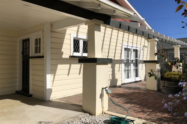 Photo of property in 5 Godwin Crescent, College Estate, Whanganui, 4500