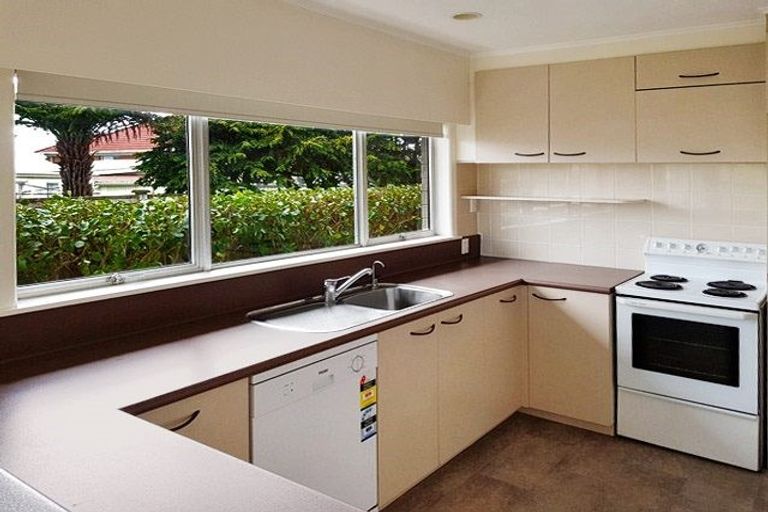 Photo of property in 40 Wellington Street, Pukekohe, 2120