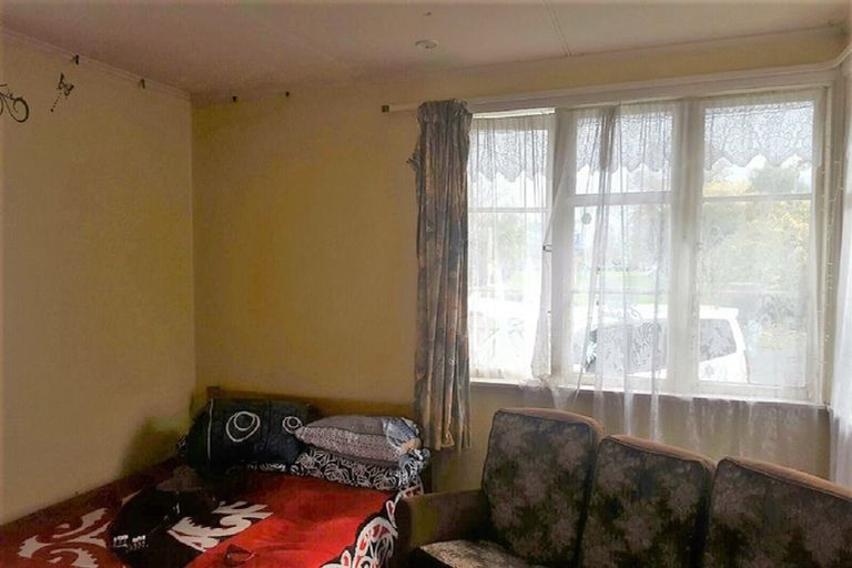 Photo of property in 36 Kenney Crescent, Fairfield, Hamilton, 3214