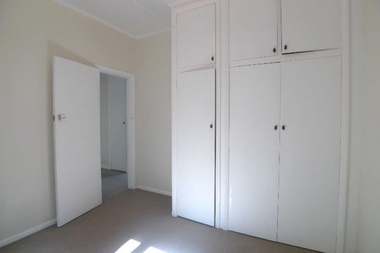 Photo of property in 69 Duncan Terrace, Kilbirnie, Wellington, 6022