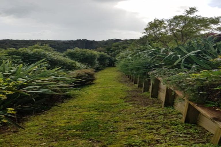 Photo of property in 20 Aderman Place, Hurworth, New Plymouth, 4310