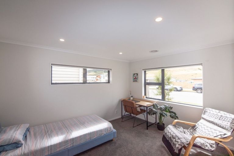 Photo of property in 61 Melksham Drive, Churton Park, Wellington, 6037