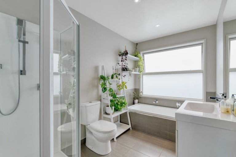 Photo of property in 11 Aubrey Way, Brookfield, Tauranga, 3110