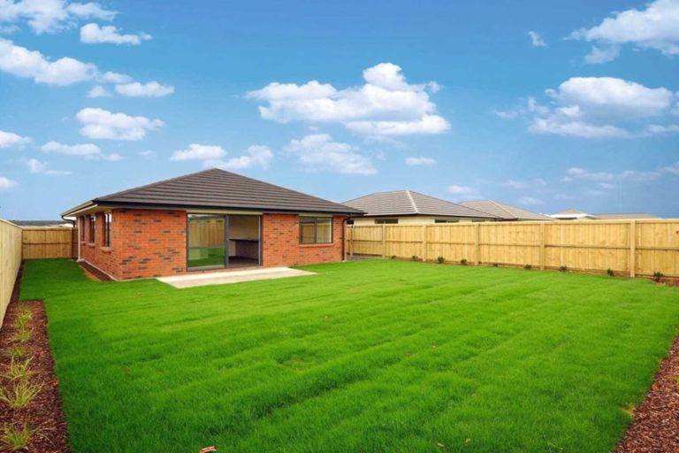 Photo of property in 25 Pakohe Street, Pegasus, 7612