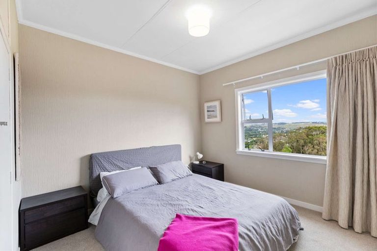 Photo of property in 32 Wairere Road, Bastia Hill, Whanganui, 4500