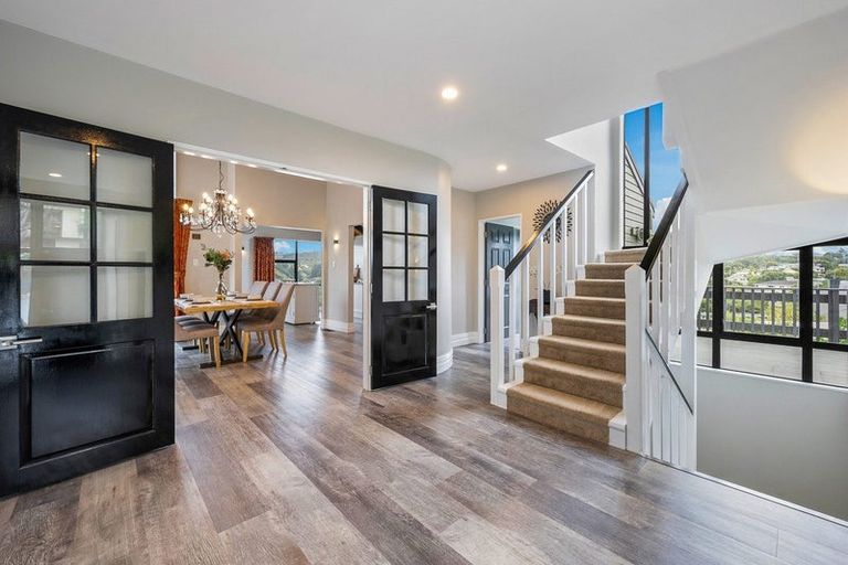 Photo of property in 28a Seaview Road, Paremata, Porirua, 5024