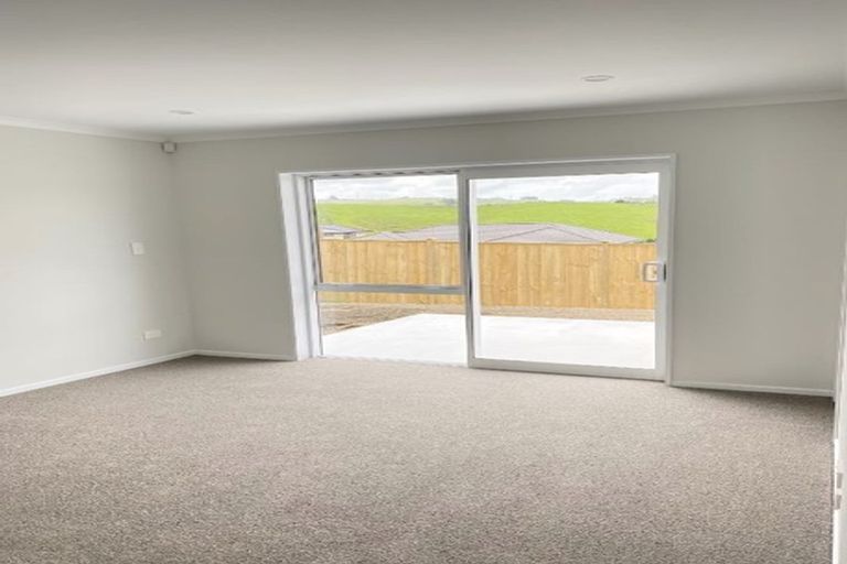 Photo of property in 8 Bathgate Court, Pokeno, 2402