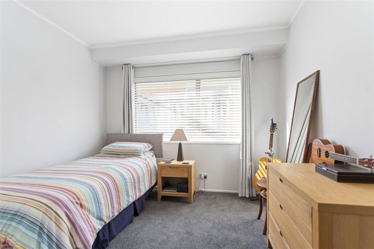 Photo of property in 13 Gilford Place, East Tamaki Heights, Auckland, 2016