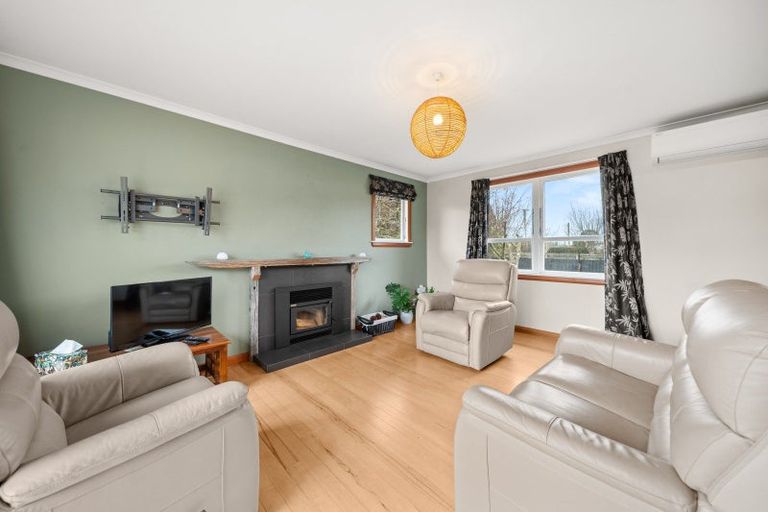 Photo of property in 22 Humphries Street, Greytown, 5712