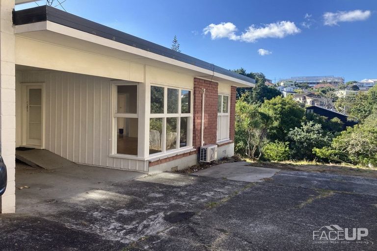 Photo of property in 45 Beulah Avenue, Rothesay Bay, Auckland, 0630