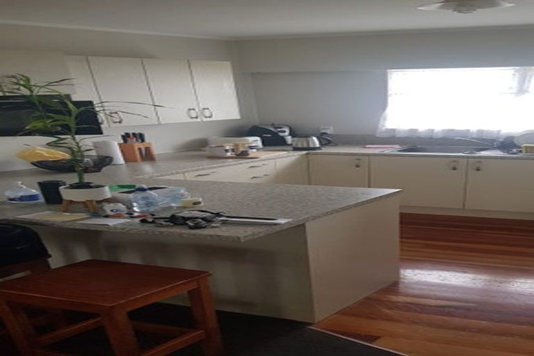 Photo of property in 68a Kenderdine Road, Papatoetoe, Auckland, 2025