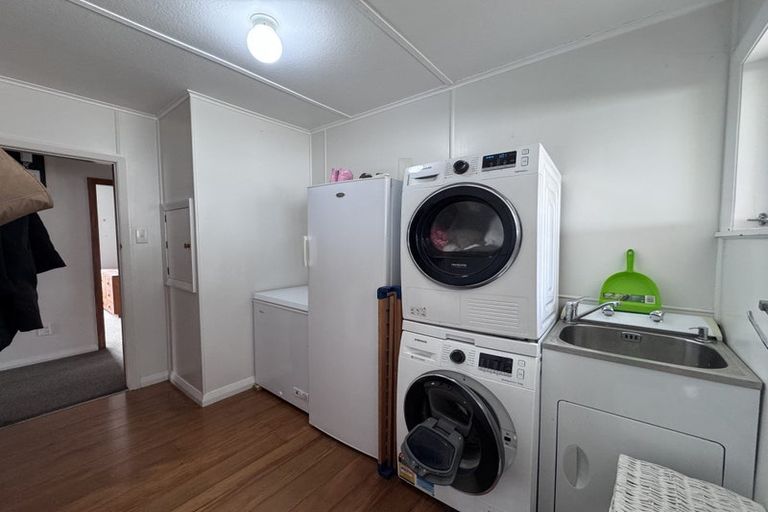 Photo of property in 16 Harford Street, Feilding, 4702