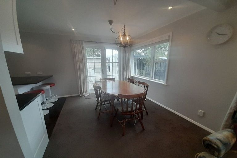 Photo of property in 28 Parnell Street, Fairfield, Lower Hutt, 5011