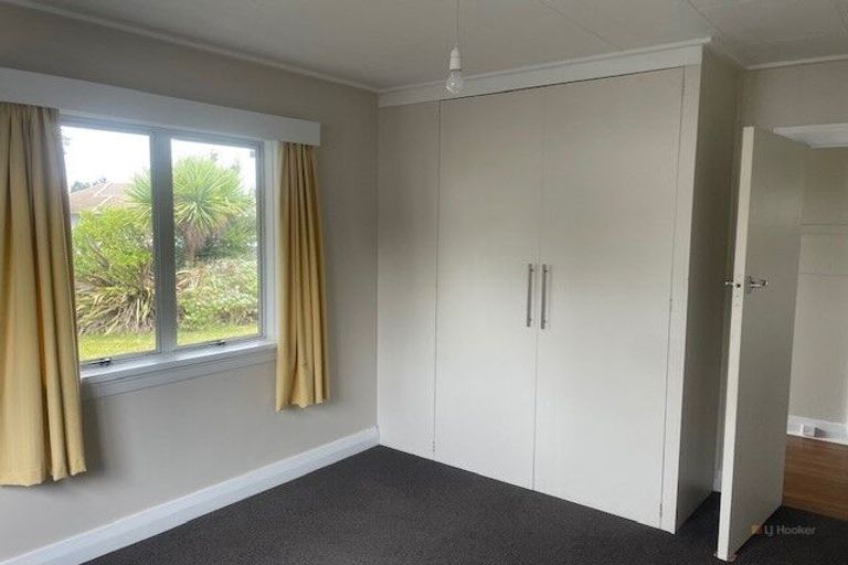Photo of property in 8 Holmes Street, Waimate, 7924