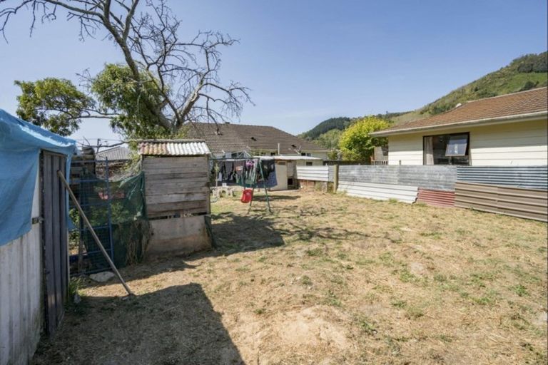 Photo of property in 152 Tipahi Street, Nelson South, Nelson, 7010