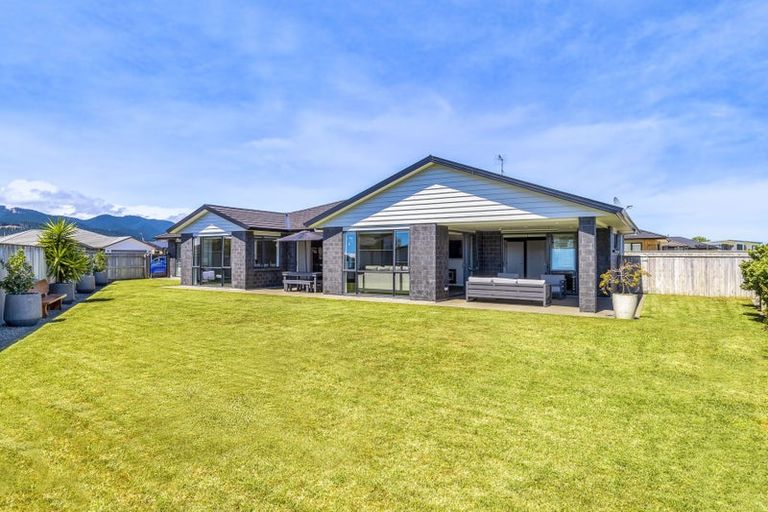 Photo of property in 9 Christow Court, Paraparaumu, 5032