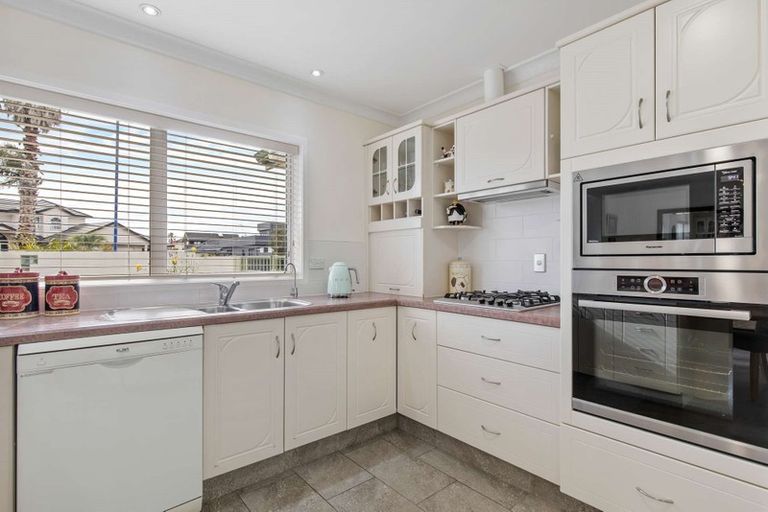 Photo of property in 9 Catalina Key, Papamoa Beach, Papamoa, 3118