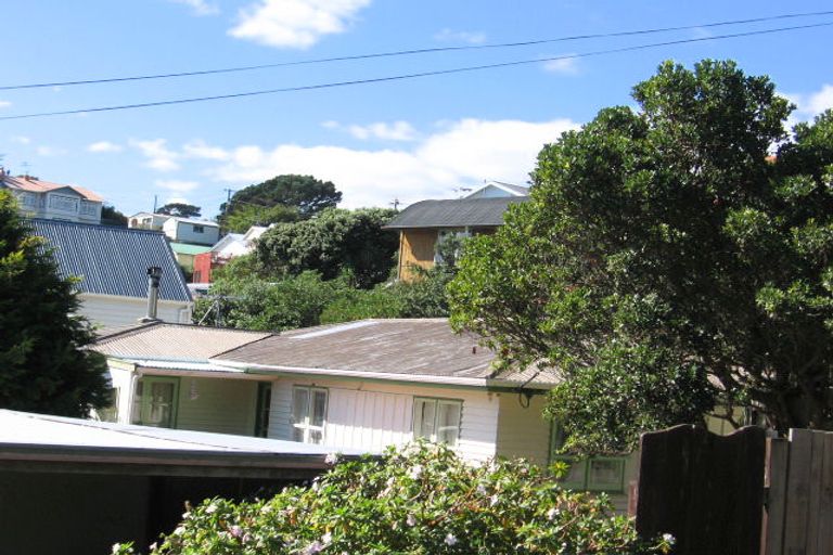 Photo of property in 3 Awa Road, Miramar, Wellington, 6022