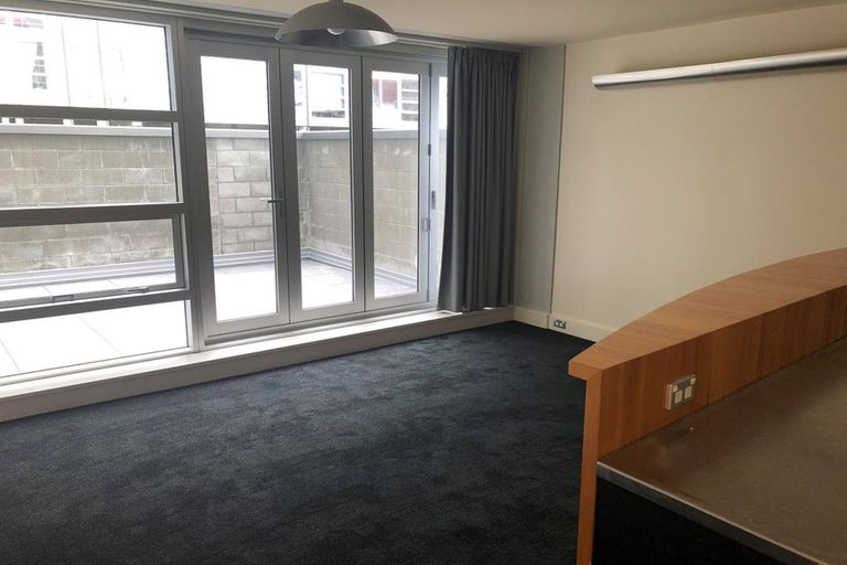 Photo of property in St Pauls Apartments, 3/43 Mulgrave Street, Thorndon, Wellington, 6011