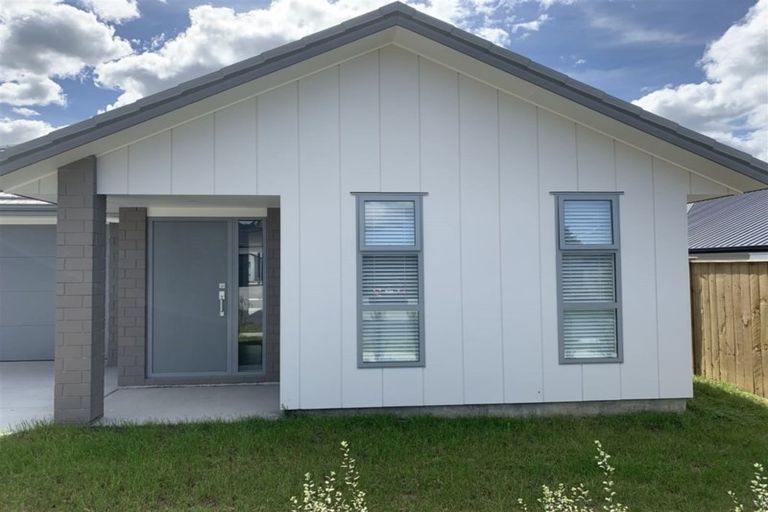 Photo of property in 29 Nellie Drive, Kumeu, 0810