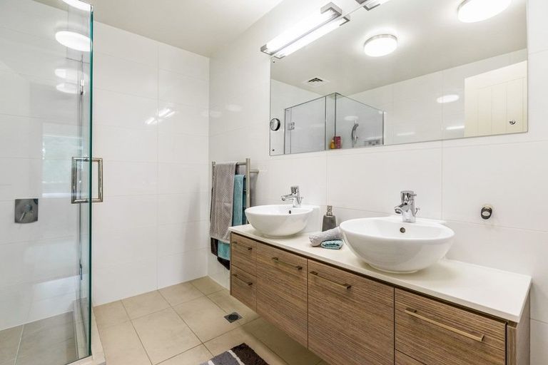 Photo of property in 74 Eaves Bush Parade, Orewa, 0931