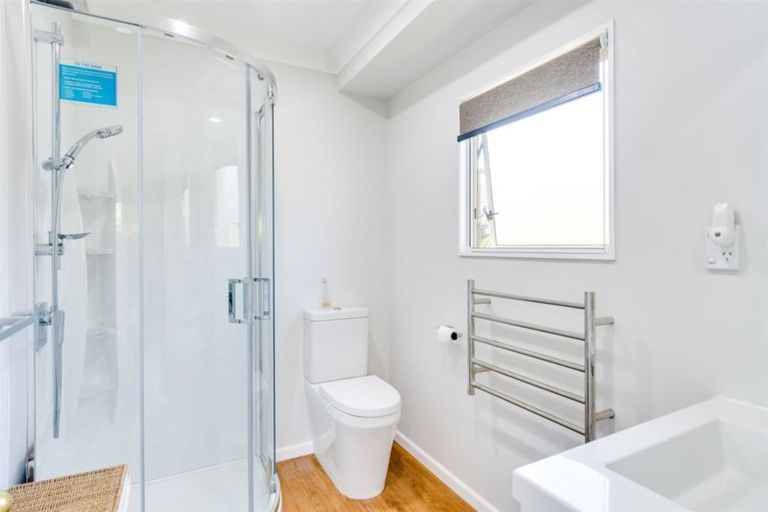 Photo of property in 83 Kensington Drive, Taradale, Napier, 4112