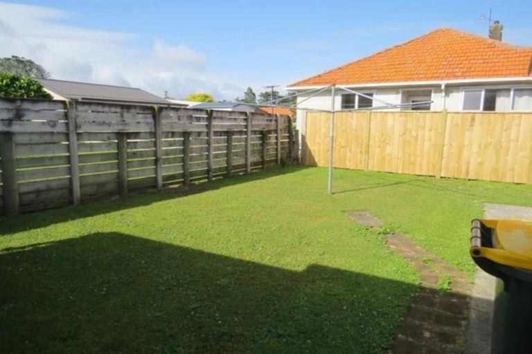 Photo of property in 1 Maranui Street, Welbourn, New Plymouth, 4310