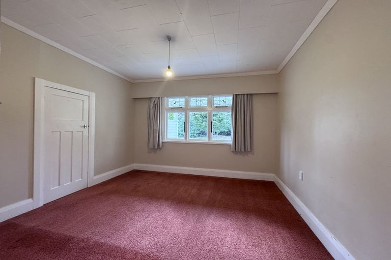 Photo of property in 97 Halcombe Road, Feilding, 4775