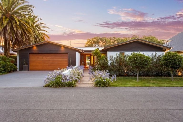 Photo of property in 23 Palmview Drive, Rangiora, 7400