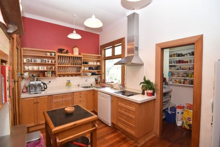 Photo of property in 10 Armstrong Avenue, Carterton, 5713