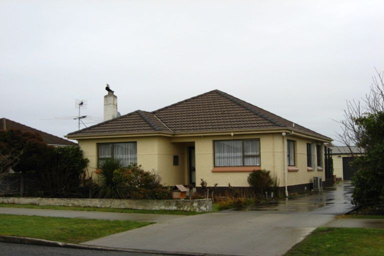 Photo of property in 35 Conyers Street, Georgetown, Invercargill, 9812