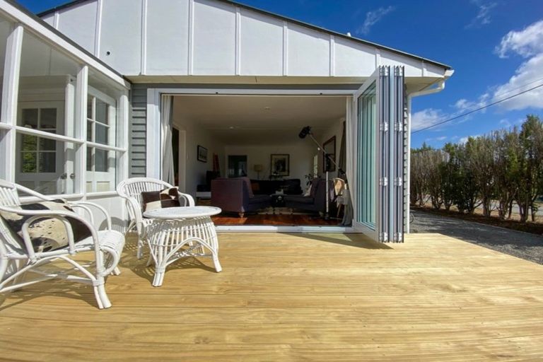 Photo of property in 222 Belvedere Road, Carterton, 5713