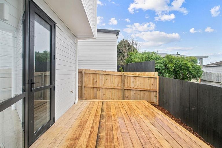 Photo of property in 21d Andrew Road, Howick, Auckland, 2010
