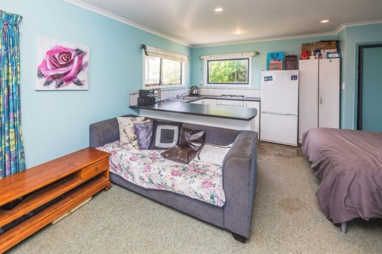 Photo of property in 20 Egmont Street, Castlecliff, Whanganui, 4501