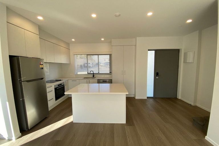 Photo of property in 20/22 James Laurie Street, Henderson, Auckland, 0612