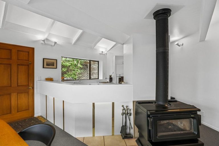 Photo of property in 3/37 Augusta Street, Redcliffs, Christchurch, 8081