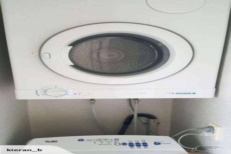 Photo of property in 120 Harbour Terrace, North Dunedin, Dunedin, 9016