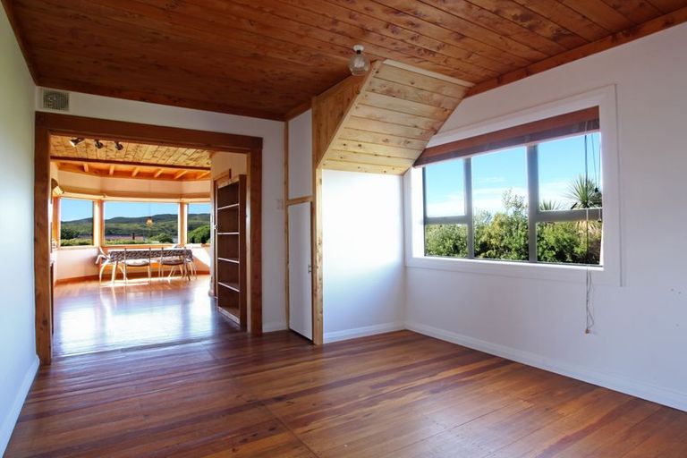 Photo of property in 24 Taipari Avenue, Raglan, 3225
