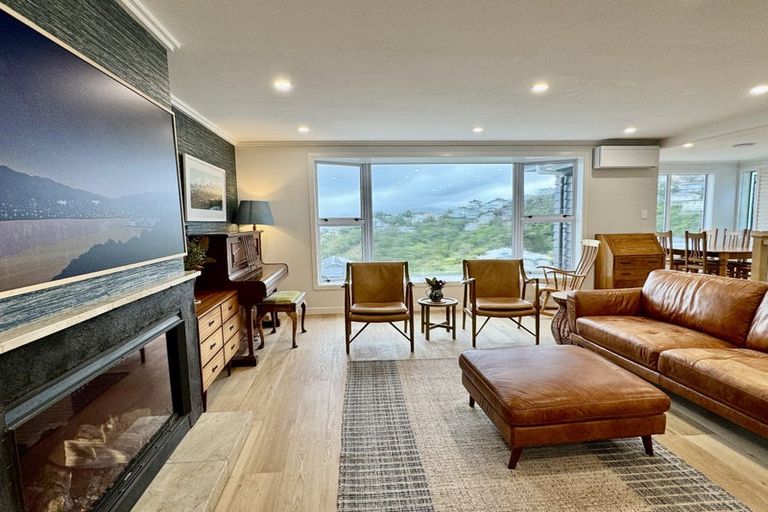 Photo of property in 40 Lohia Street, Khandallah, Wellington, 6035